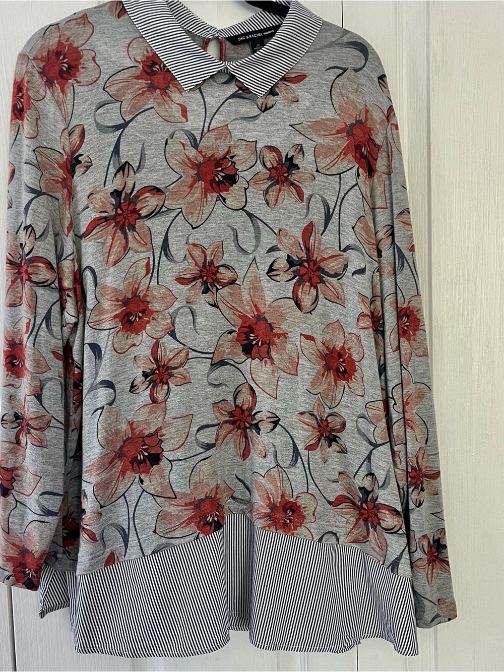 Zac & Rachel Top Women 2X Navy Gray & Orange Floral Tunic gray & white stripes